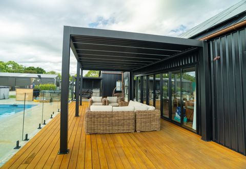 Opening Louvres installation by Impact Outdoors